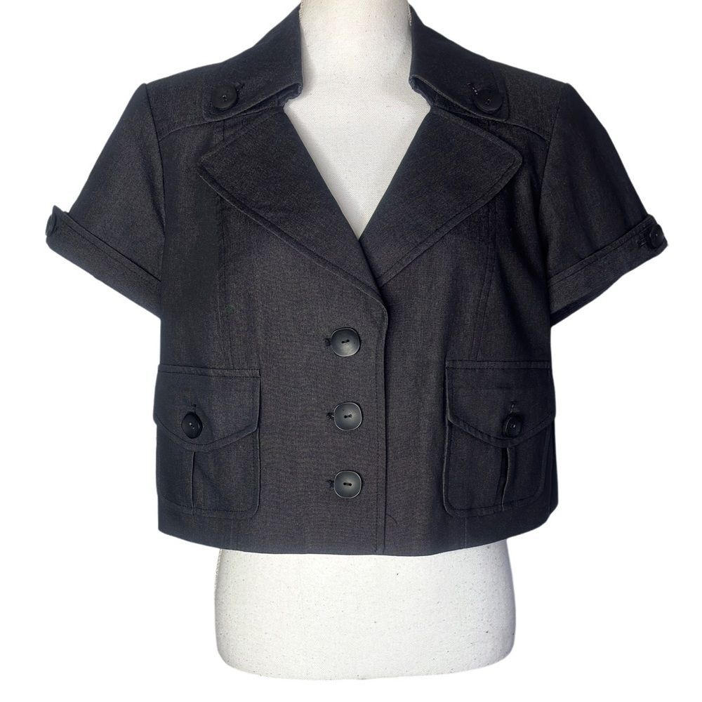 Nine West Charcoal Grey Short Sleeve Button Front Cropped Suit Jacket